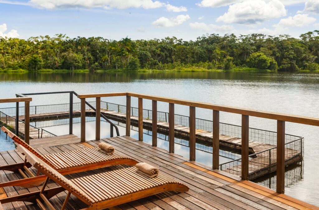 SCH-Lodge-Pool-deck-Sacha54.