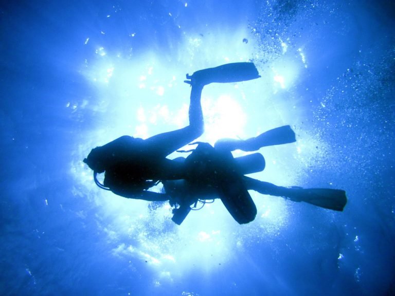 aqua-diving6-768x576