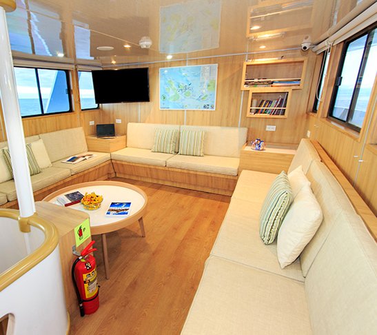 aqua_social_area_galapagos