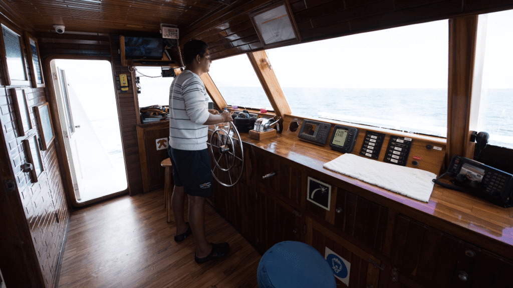 especificaciones-del-yate