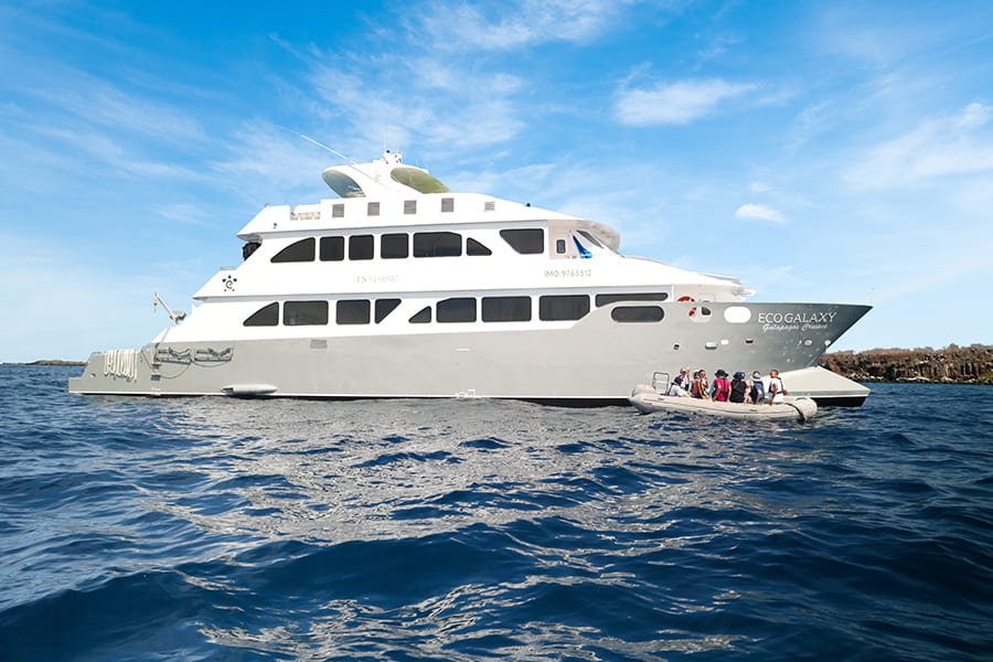exterior2-ecogalaxy-catamaran