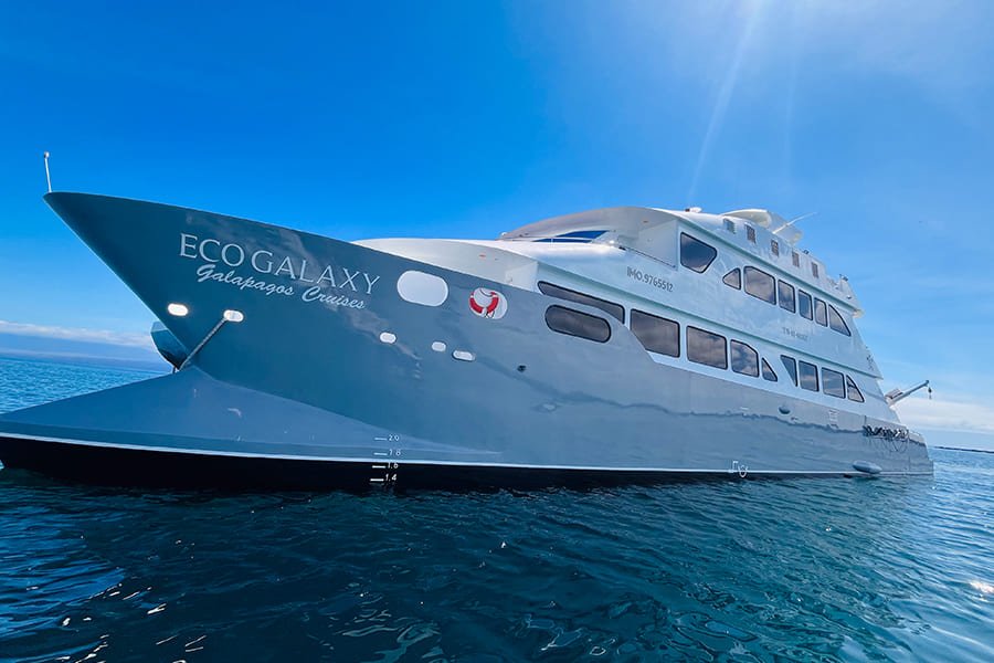exterior5-ecogalaxy-catamaran
