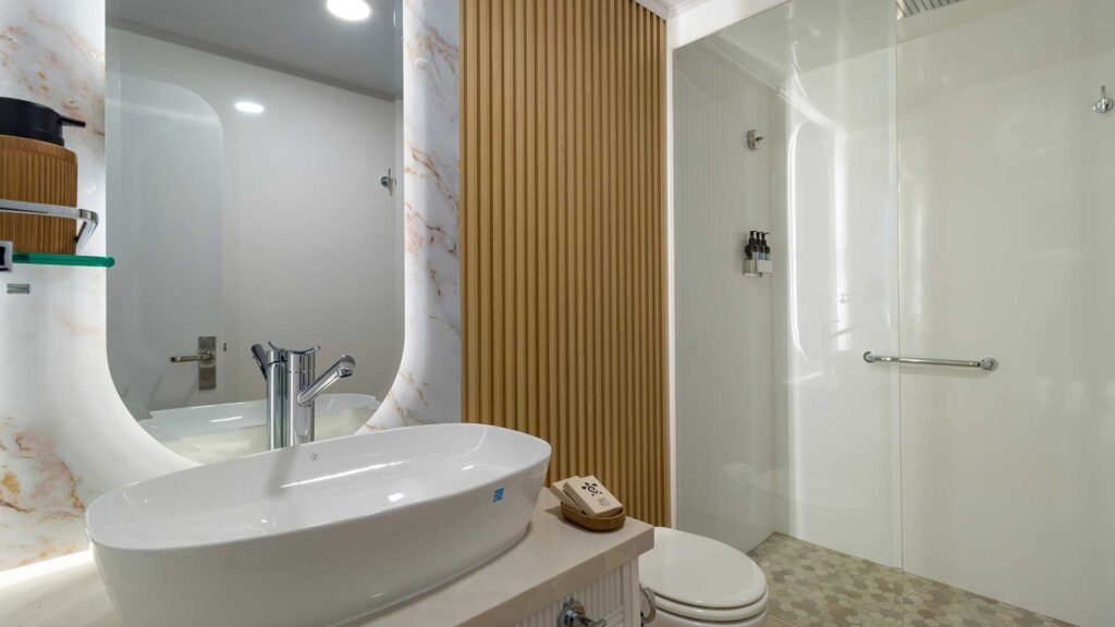 galaxy-sirius-bathroom