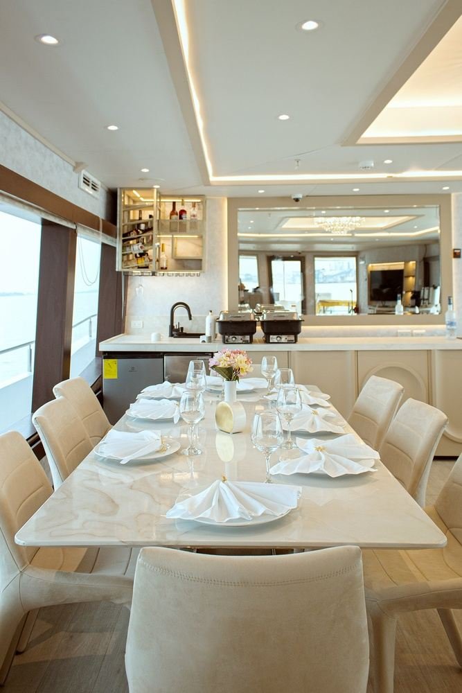 gmajestic-det-dining