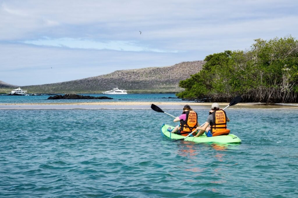 gmajestic-exp-kayaking1