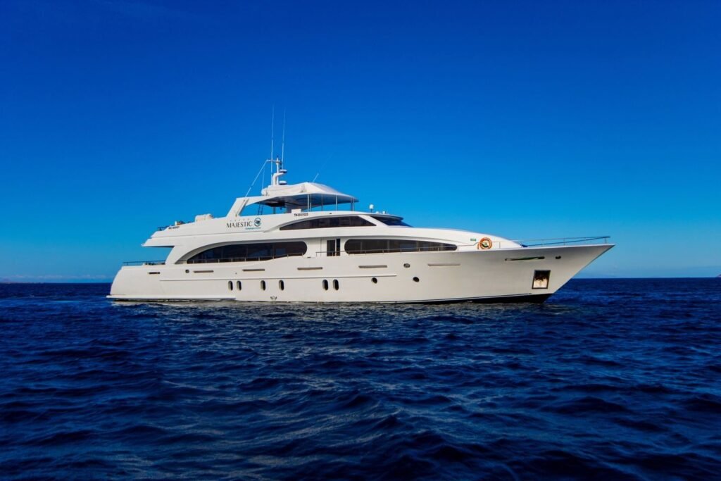 grand-majestic-exterior1