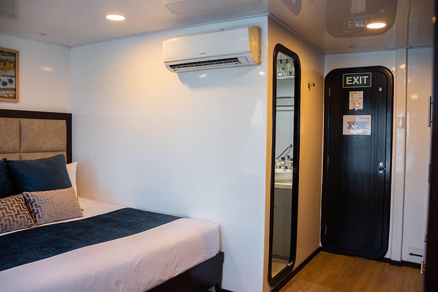 matrimonial11-alya-catamaran