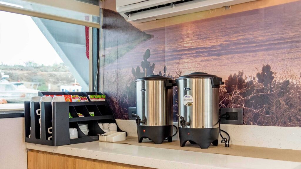 restaurant-4-bonita-yacht