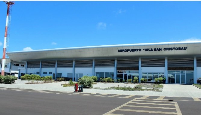 san cristobal airport