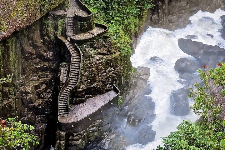 Route of the 8 Waterfalls in Baños - 1